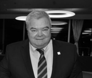 Franko Lukež